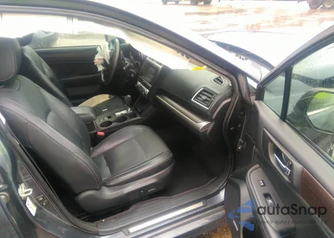 2015 Subaru Legacy 3.6R Limited z USA, uszkodzony, nr VIN 4S3BNEJ66F3008105